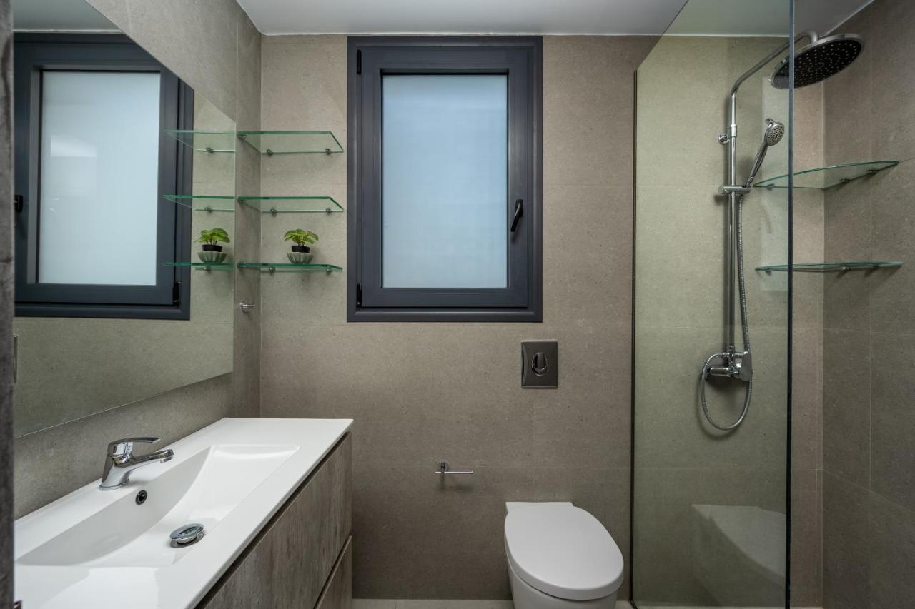 קרמסטי Penelope Beachfront Villa מראה חיצוני תמונה